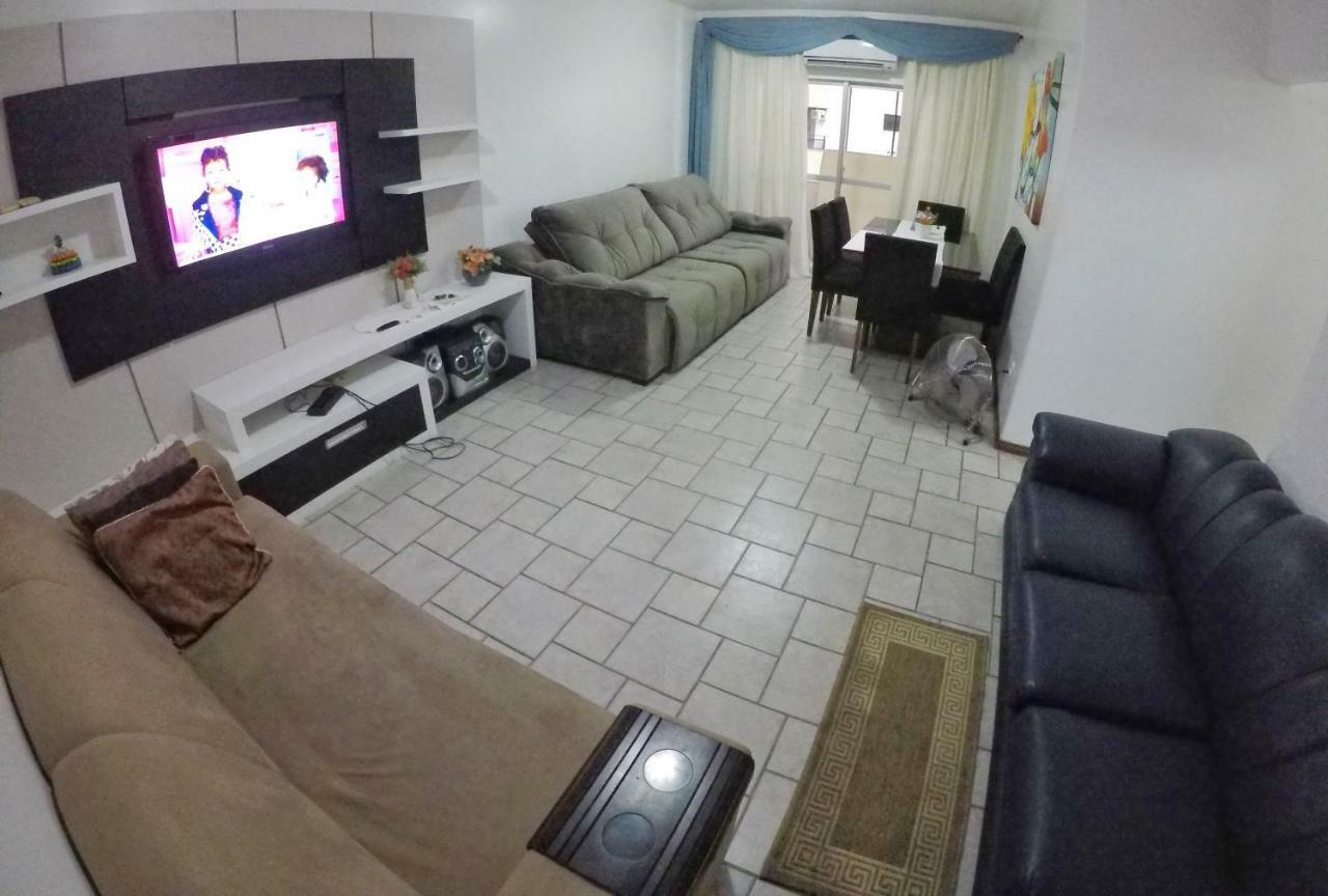 Апартаменты Maria Julia Residencial Балнеариу-Камбориу Экстерьер фото