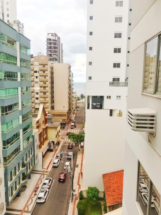 Апартаменты Maria Julia Residencial Балнеариу-Камбориу Экстерьер фото